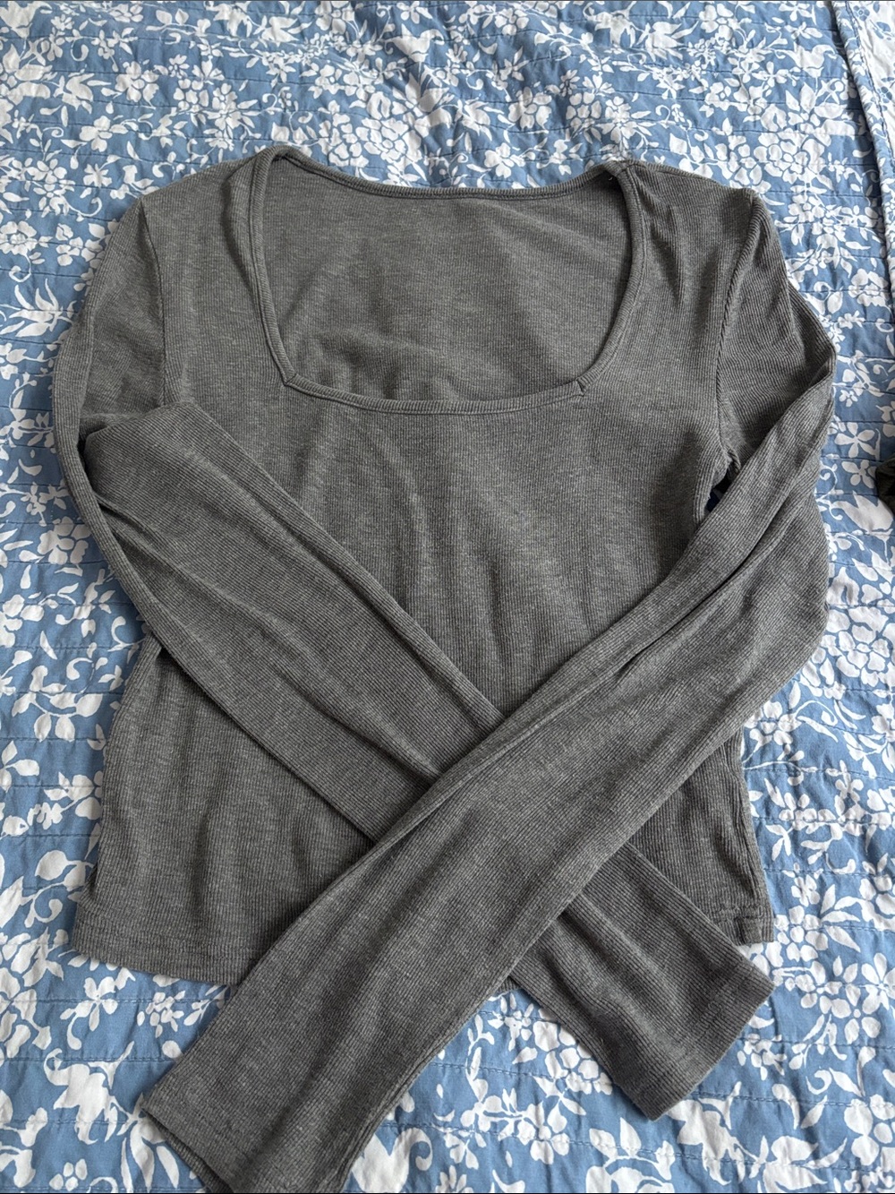 SHEIN Gray Long Sleeve Square Neck Ribbed Top